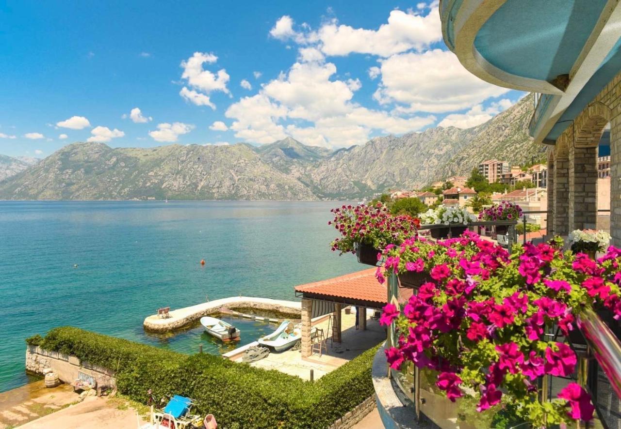 Sun Rays Apartment Kotor Exterior photo